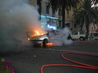 voiture de puler bruler